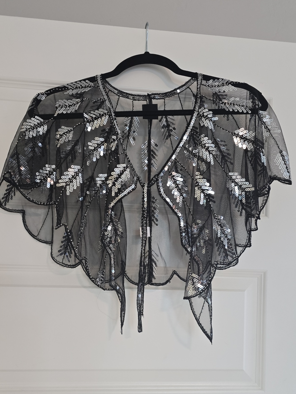 SAACHI Black Sheer Sequin Capelet Shrug